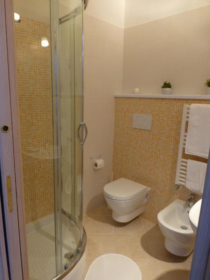 Bed and Breakfast Il Giardino Delle Zagare Фонди Экстерьер фото